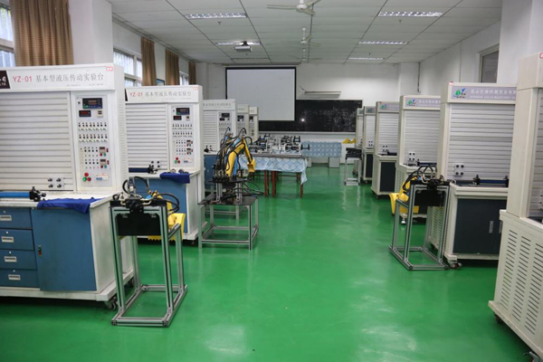 四川机电职业技术学院模具设计与制造