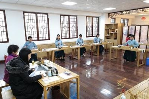 成都中山职业技术学校旅游服务与管理
