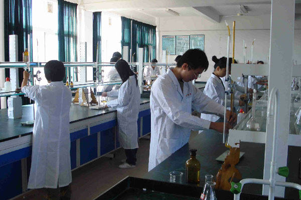 云南省化工学校工业分析与检验专业
