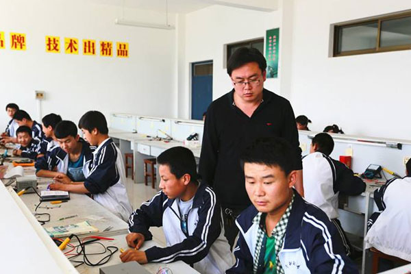 云南开放大学应用电子技术