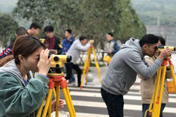 重庆经贸职业学院建筑工程技术专业