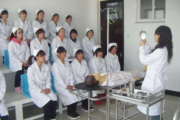 重庆城市管理职业学院护理专业