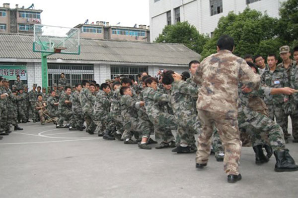 贵州省**军事职业学校市场营销