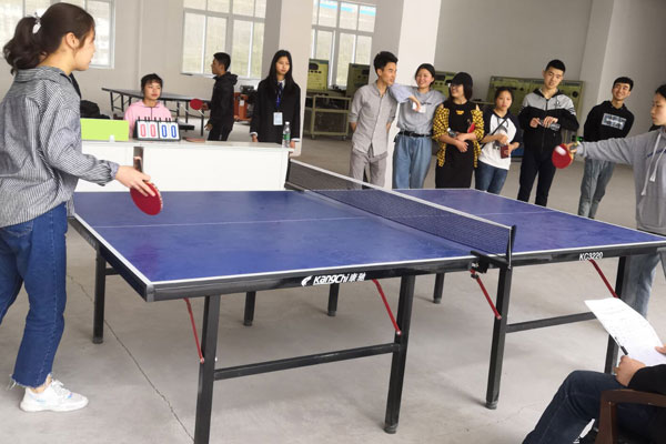 天府新区信息职业学院与四川科技学院举行乒乓球友谊赛