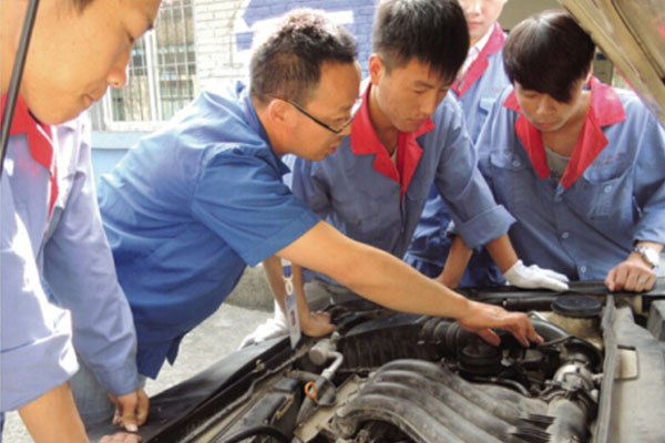 四川水利水电技师学院机械工程系