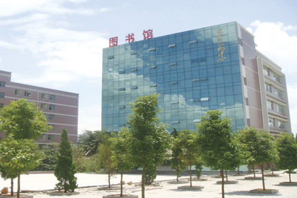 重庆工业职业技术学院收费政策|奖学金以及助学金设置