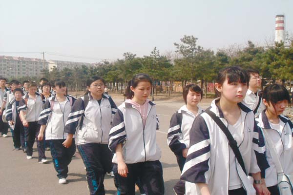 成都高中毕业能学幼师吗