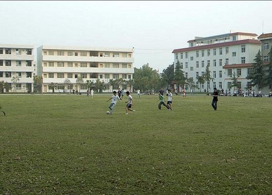 重庆渝东卫生学校校园环境如何