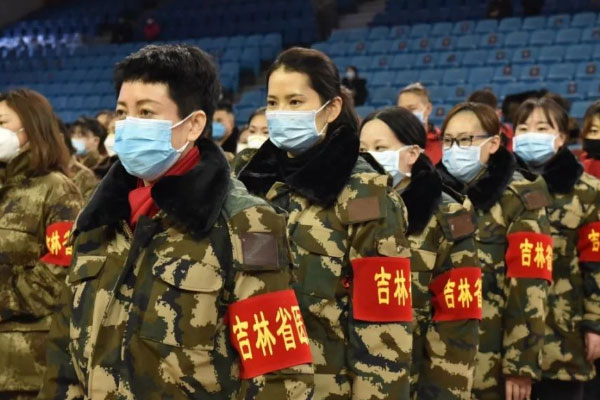 吉林大学中日联谊医院第三批白求恩援湖北医疗队抵达武汉！