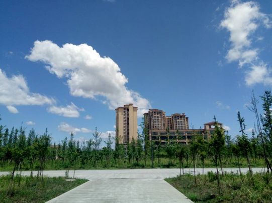 自贡市飞鱼职业学校乘车线路怎么走？